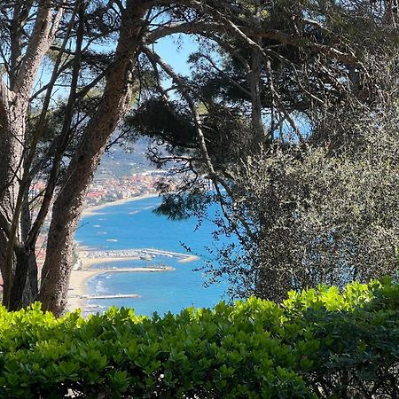 Torre Alpicella Holiday Home, A Scenic Escape Into Nature And Relaxation Diano Marina Kültér fotó
