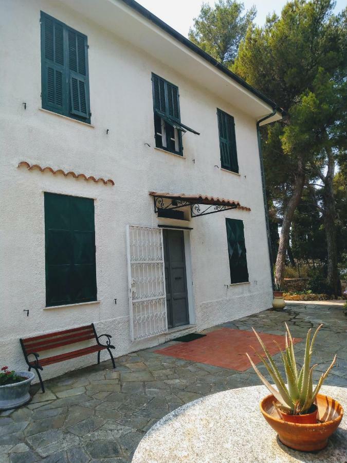 Torre Alpicella Holiday Home, A Scenic Escape Into Nature And Relaxation Diano Marina Kültér fotó